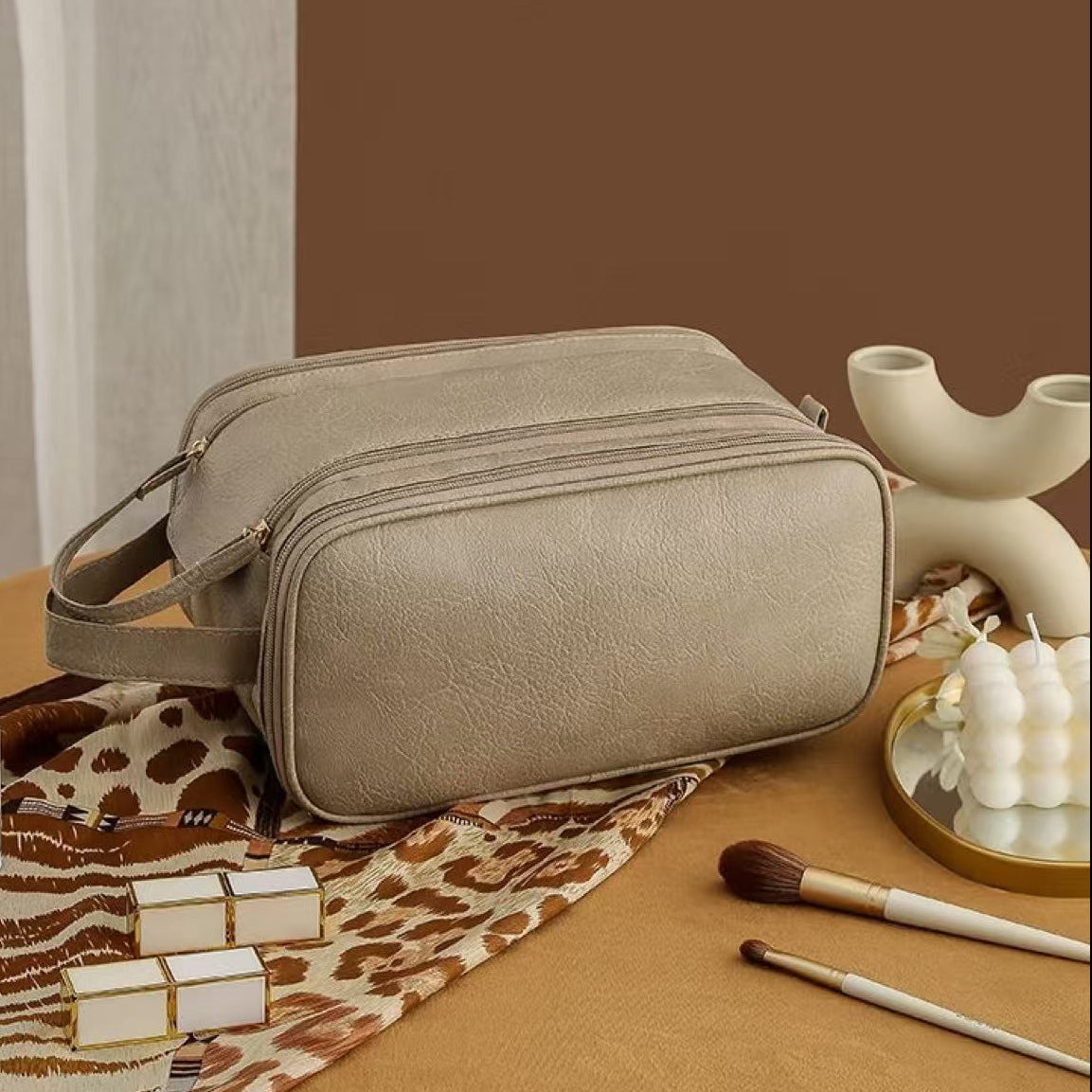 Tavira Makeup Bag | Water-Repellent Nylon Organizer for Travel 5