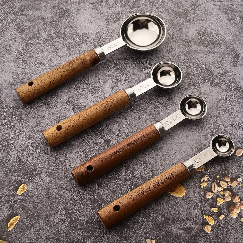 Accura - 8-Piece nested Measuring Set