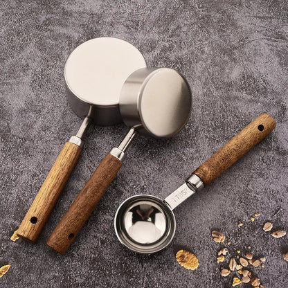 Accura - 8-Piece nested Measuring Set