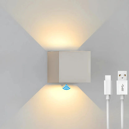 Aero Adjustable Wall Light | Customizable Angle, Indoor & Outdoor Use 10