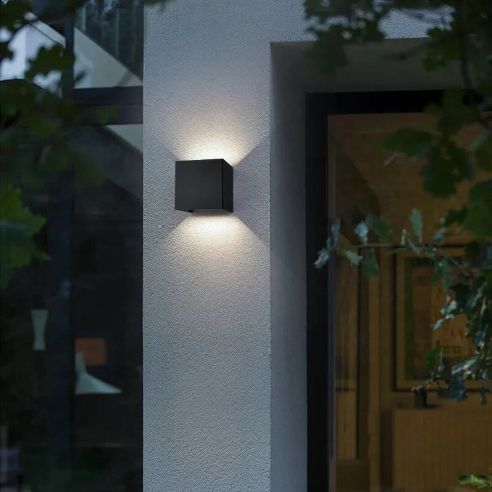 Aero Adjustable Wall Light | Customizable Angle, Indoor & Outdoor Use 7