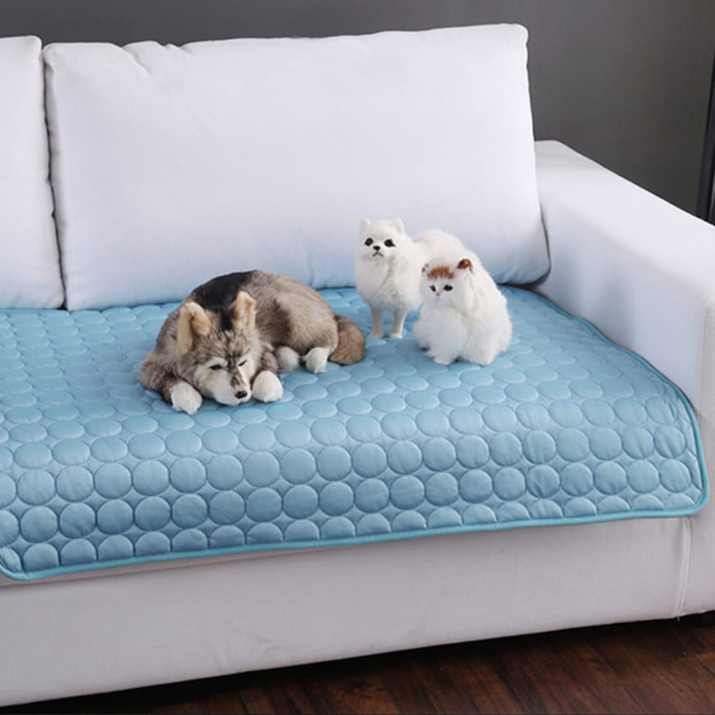 Aeropaw - Self-Cooling Foldable Pet Mat