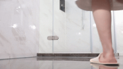 Aquagrid - Square Textured Bathroom Shower Mat