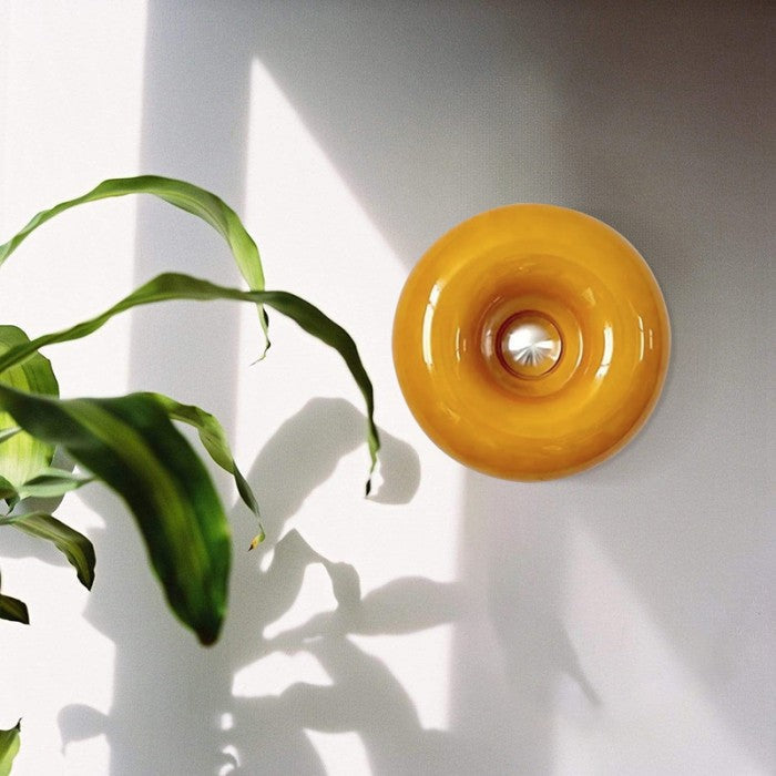 Bauhaus Donut | LED Table Lamp with Dimmable Lights 4