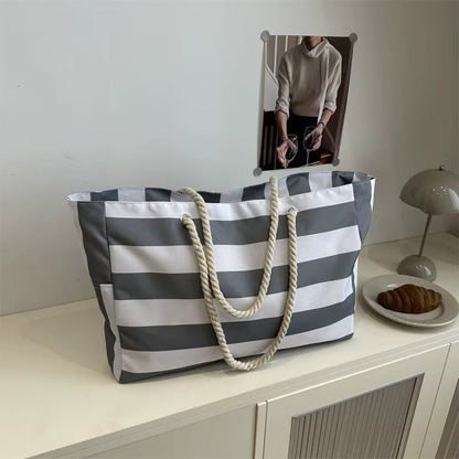 Breezy Beach Tote | Waterproof, Large Capacity, Sand-Resistant 3