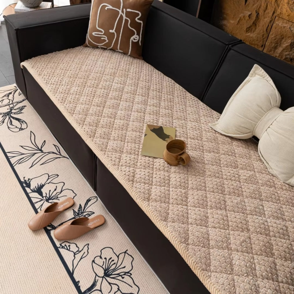CozyCouchGuard - Quilted Dog Sofa Cover