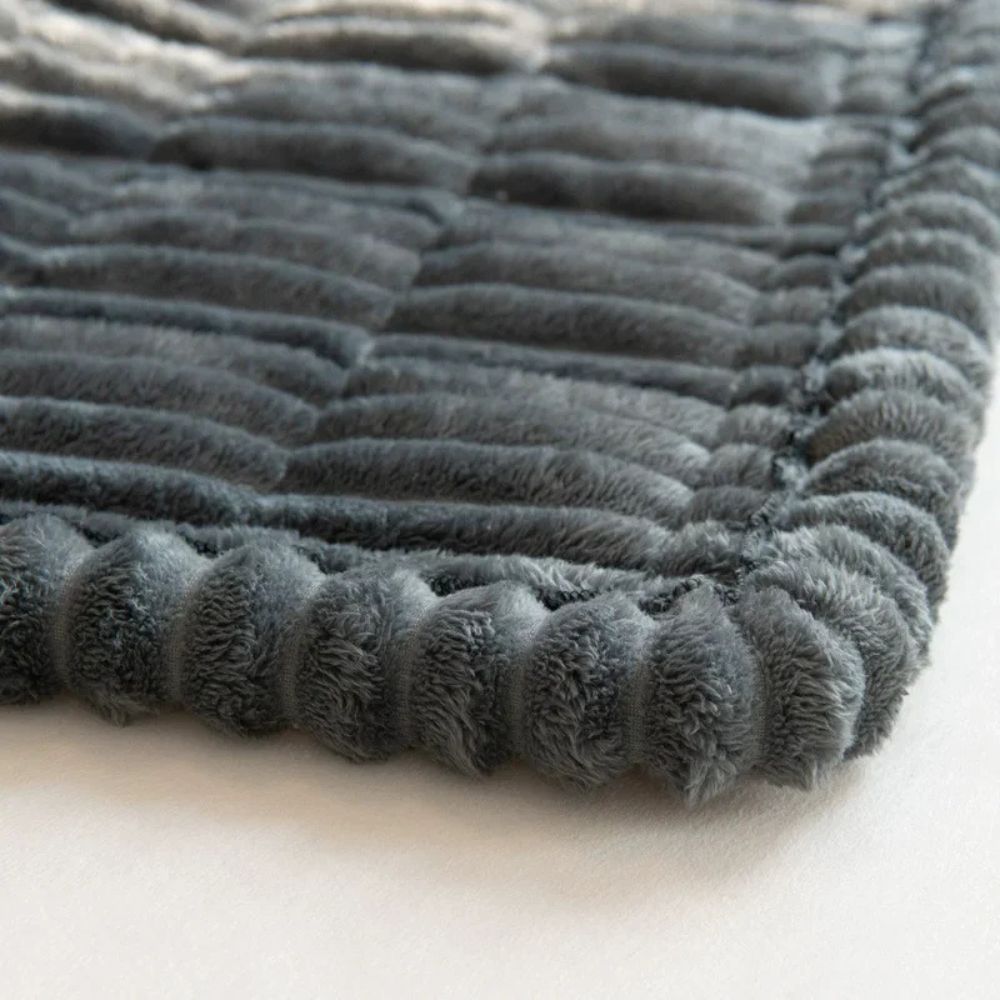 CozyWrap - Quilted Plush Sofa Cover