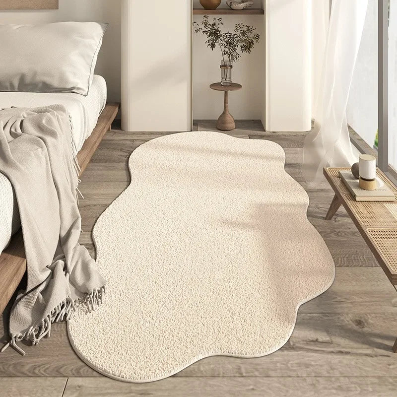 Crea Area Rug | Irregular Shape, Non-Slip Polyester 1