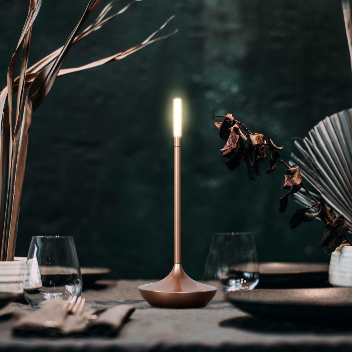 Glowire - Cordless Rechargeable Table Lamp