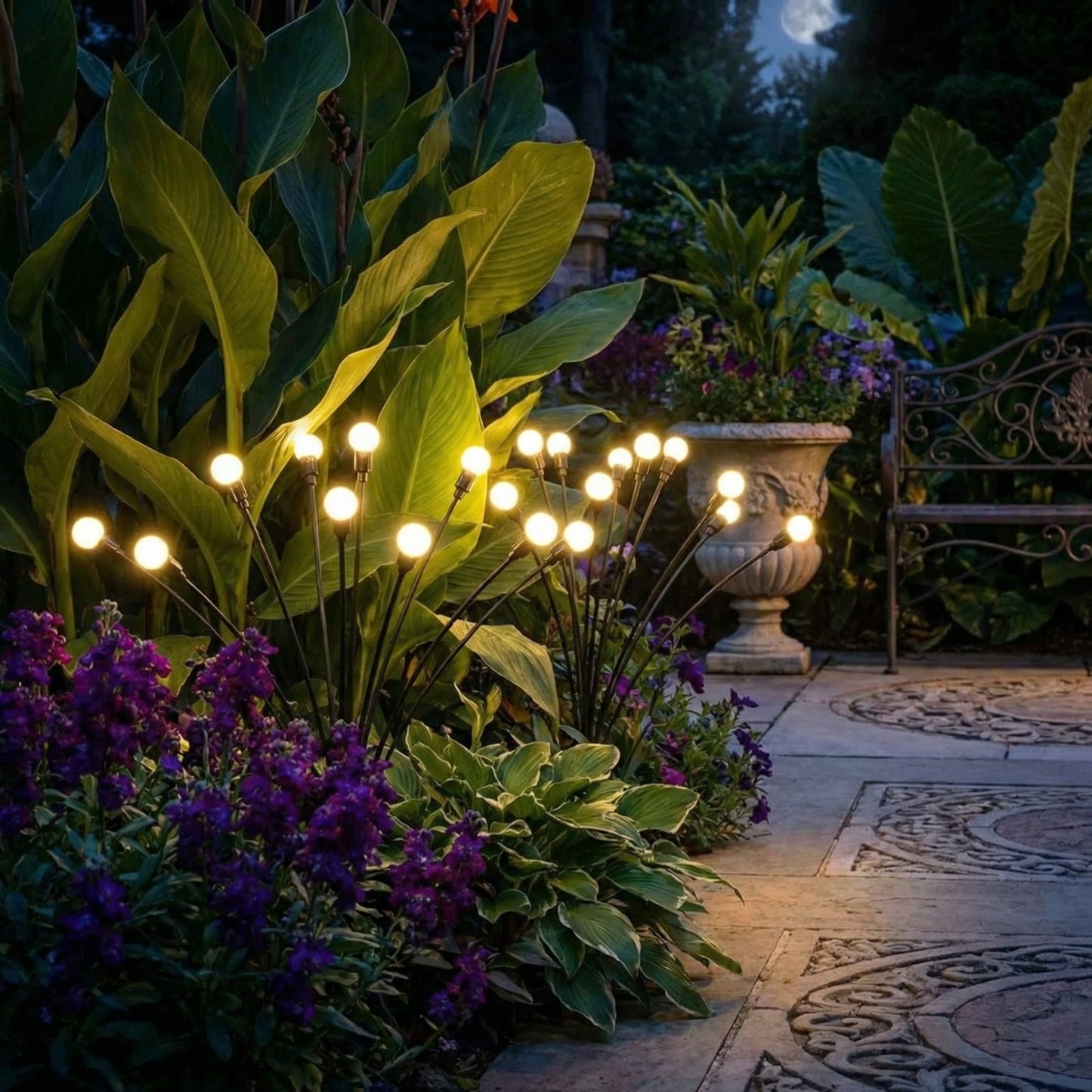 Glowrova - Swaying Solar Garden Pathway Lights