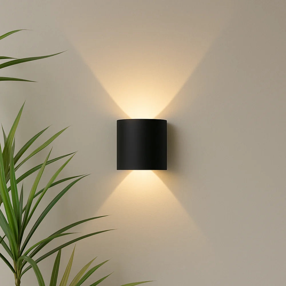 Lumioza - Modern Up And Down Wall Light
