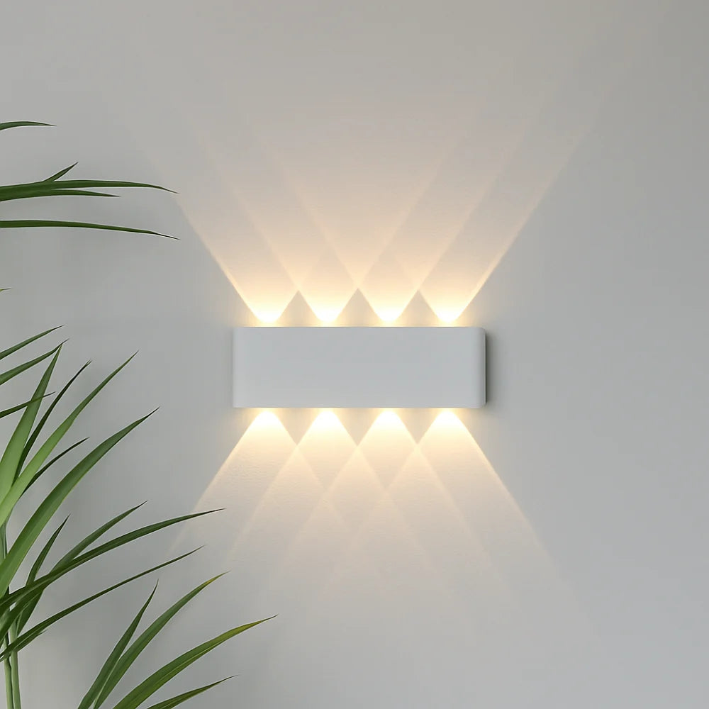 Lumioza - Modern Up And Down Wall Light