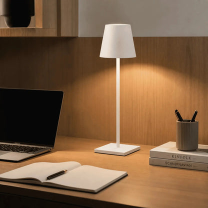 Lumistat - Modern Minimalist LED Desk Lamp