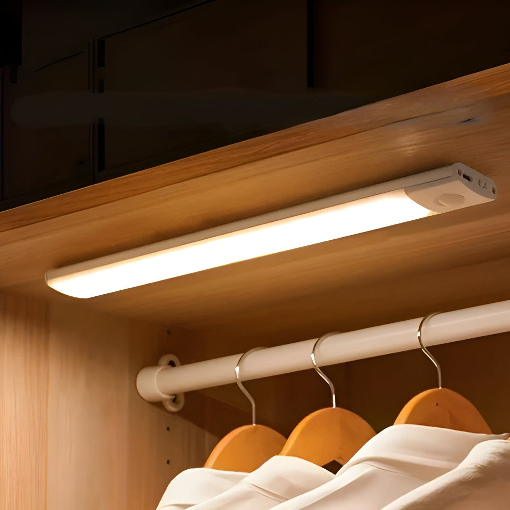 MagiLight Motion Sensor | USB-C Rechargeable, Dimmable LED Light 2