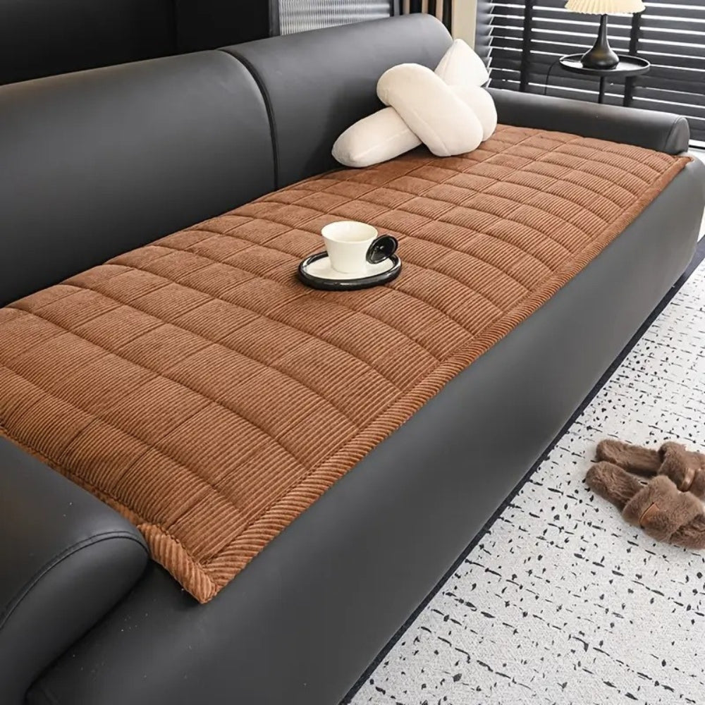 Quiltura - Quilted Rectangular Couch Cover Mat