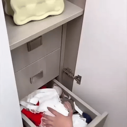 Rackly - Wall Mounted Coat Hanger