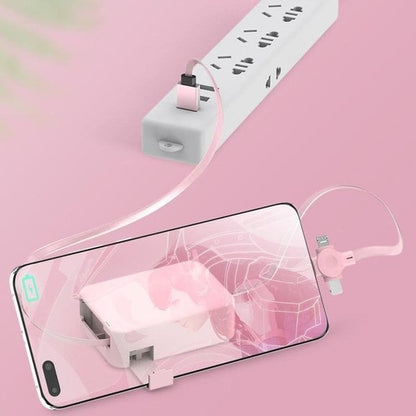 Retraxio - Retractable 3-In-1 Multi Charging Cable