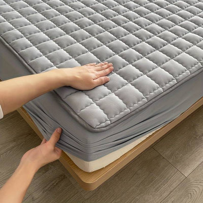 SlumberPad - Quilted Fitted Mattress Protector