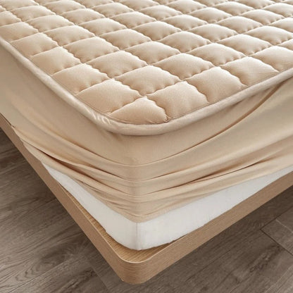 SlumberPad - Quilted Fitted Mattress Protector