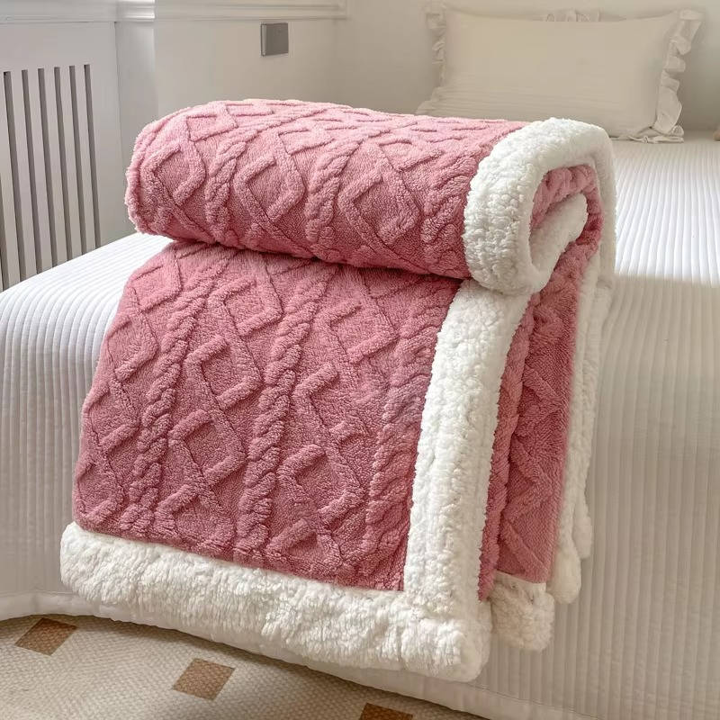 Snugglia - Thick Double-Sided Throw Blanket