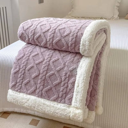 Snugglia - Thick Double-Sided Throw Blanket