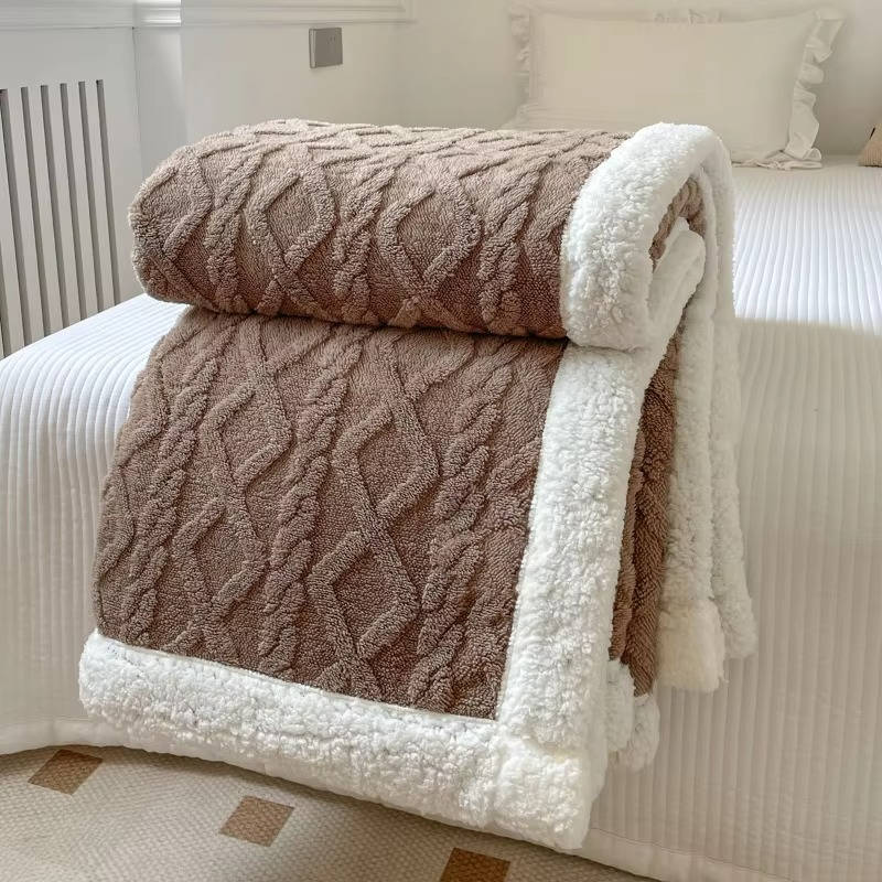 Snugglia - Thick Double-Sided Throw Blanket
