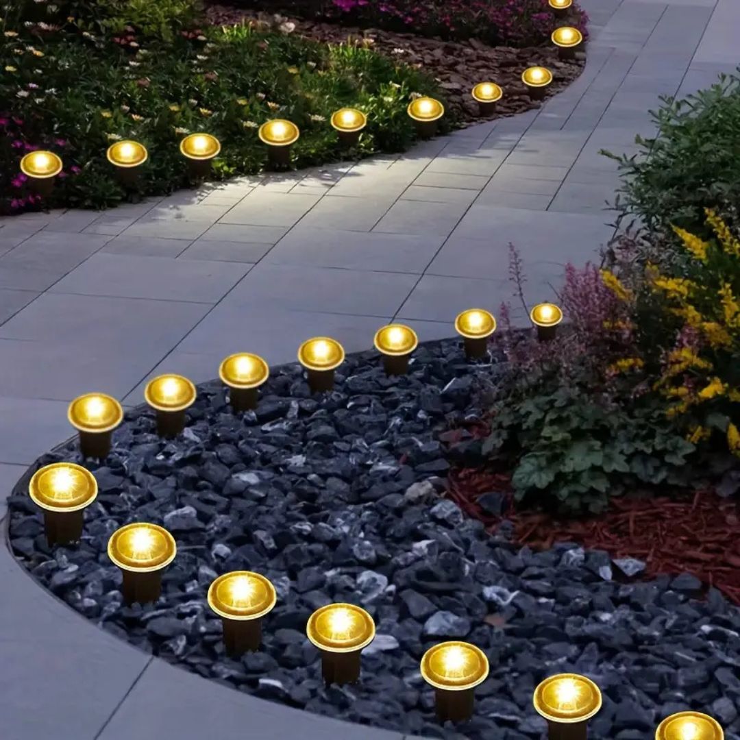Solaire Garden Lights | Solar-Powered, Weatherproof 15-Pack Outdoor Lights 2