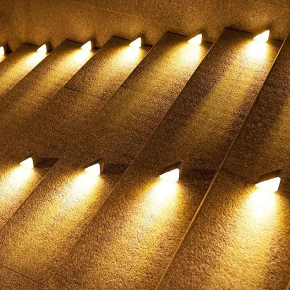 Solaire LED Step Lights | Solar Powered, Weather Resistant Outdoor Lighting 7