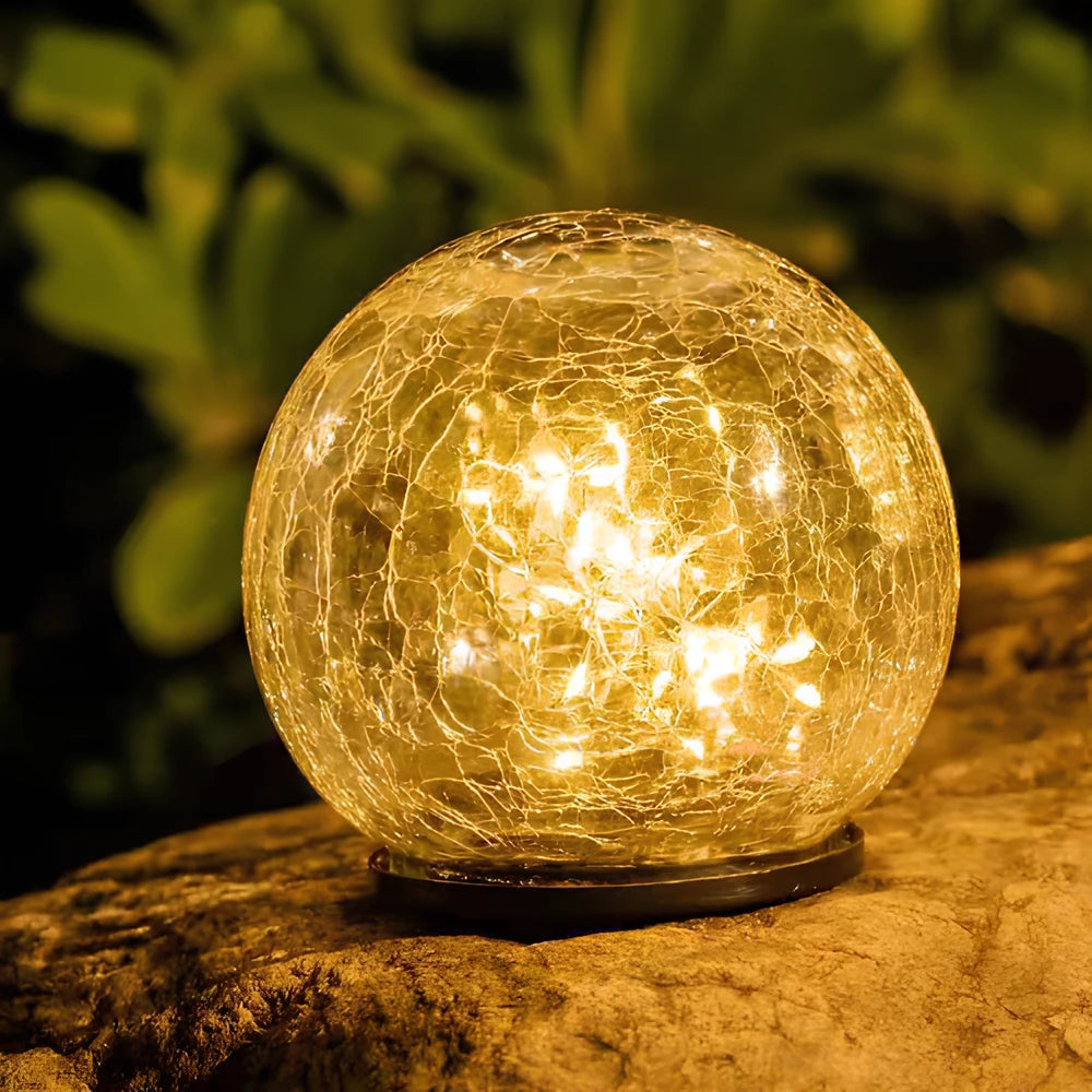 SolarGlow Garden Light | Solar-Powered, Weather-Resistant Outdoor Light 3