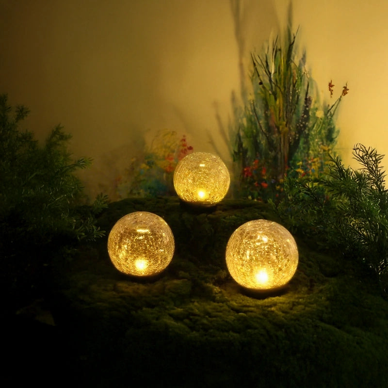 SolarGlow Garden Light | Solar-Powered, Weather-Resistant Outdoor Light 4