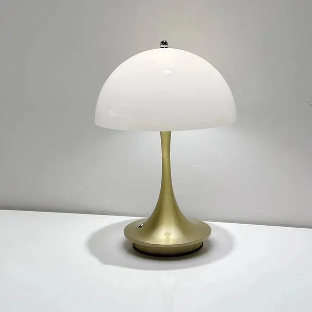 Solara - Modern Cordless Table Lamp