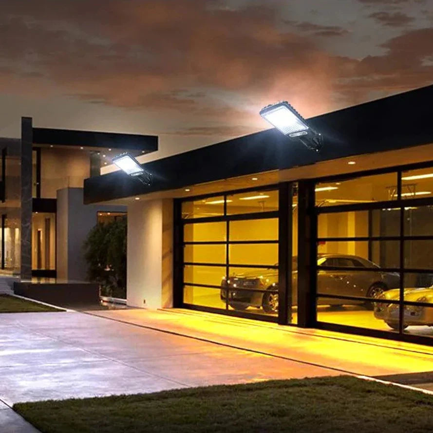 Solaraq - Outdoor Solar Wall Light