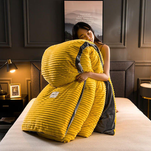 Somnira - Textured Double-Layered Duvet Cover
